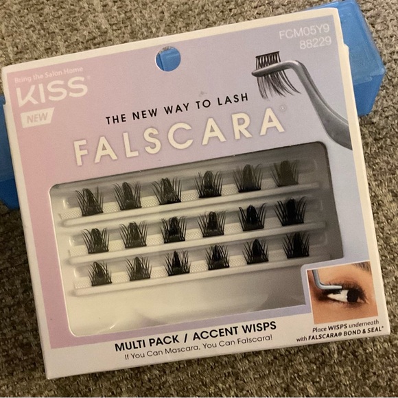 NWT KISS FALSCARA False Eyelashes, Lash Extension Kit, ‘Accent Wisps' - Picture 2 of 5